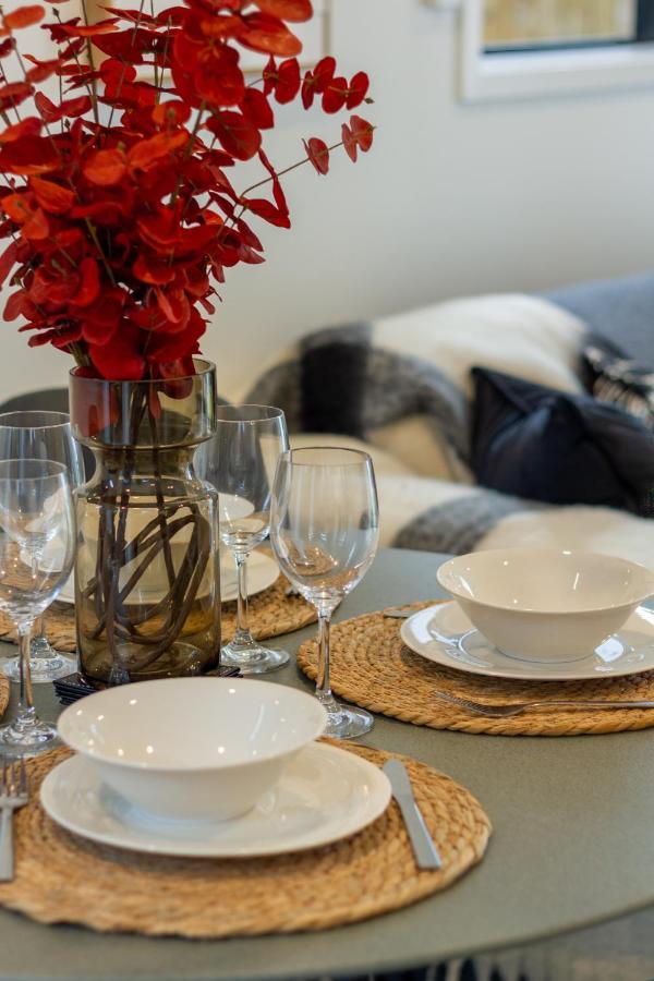Cashel Street Hideaway 2 Bed 2 Bath Apartment Christchurch Exterior photo